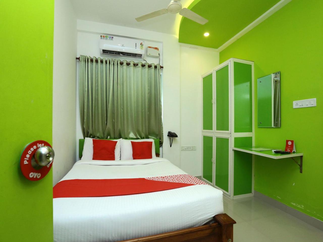 Oyo 9557 Near Kims Hospital Hotel Thiruvananthapuram Exterior foto